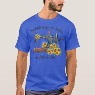 T-shirt De Belles Choses Se Réunissent Un Coup À Un Tim