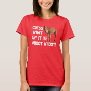 T-shirt de chameau de journée en milieu de semaine