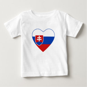 T-shirt de coeur de drapeau de la Slovaquie