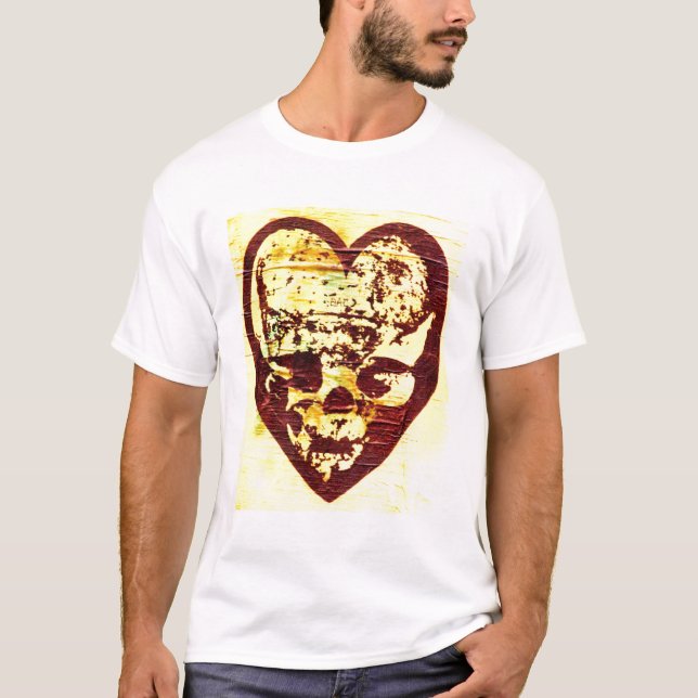 T-shirt de crâne de rue de coeur (Devant)