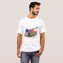 T-shirt de l'hélicoptère militaire Huey