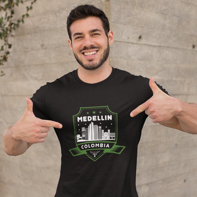 T-shirt de Medellin Colombia (colombia medellin skyline men t shirt)
