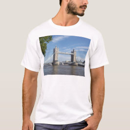 T-shirt de pont de tour