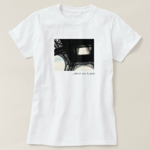 T-shirt … debout le sous géant