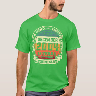 T-shirt Décembre 2004 18e Anniversaire Cadeau 18 Ans D'Êtr
