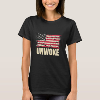 T-shirt Déclaration patriotique non réveillée du drapeau a