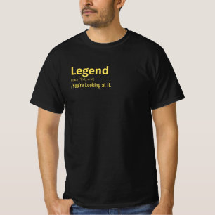T-shirt Définition de la légende que vous regardez.