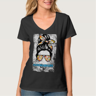 T-shirt Déjeuner Lady Messy Bun Chaise Cafétéria Travaille