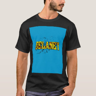 T-shirt Delaney invincible