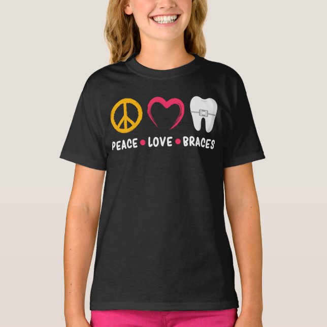 T-shirt Dentiste Funny Orthodontiste Paix L'Amour Brève (Devant)