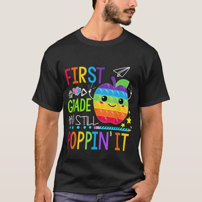 T - Shirt der ersten Stufe des Teams 1. Klasse zur (Vorderseite)