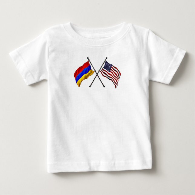 T-shirt des drapeaux arméniens américains (Devant)