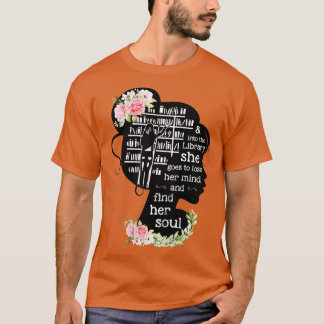 T-shirt Des Femmes Dans La Bibliothèque, Elle Va Perdre L'