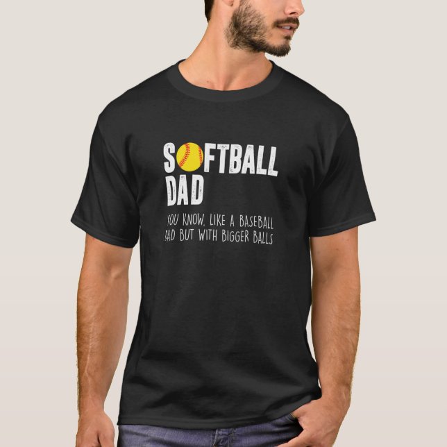 T-shirt Des Hommes Comme Un Papa De Basball Mais Avec Des  (Devant)