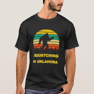 T-shirt Des Ratchs Dans L'Oklahoma Sasquatch Yeti Des Rega