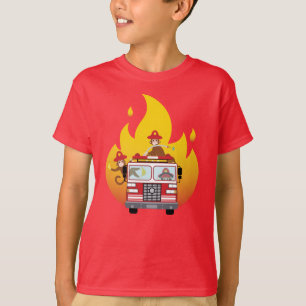 T-shirt Des singes pompiers dans un camion-pompier Tee