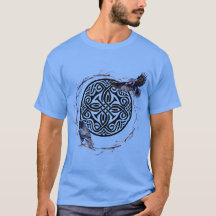 Design celtique avec couronne & ravens