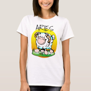 T-shirt Dessin de Happy Aries Ram sur l'herbe