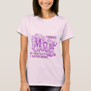 T-shirt Dessus nommé d'enfants fiers pourpres décoratifs