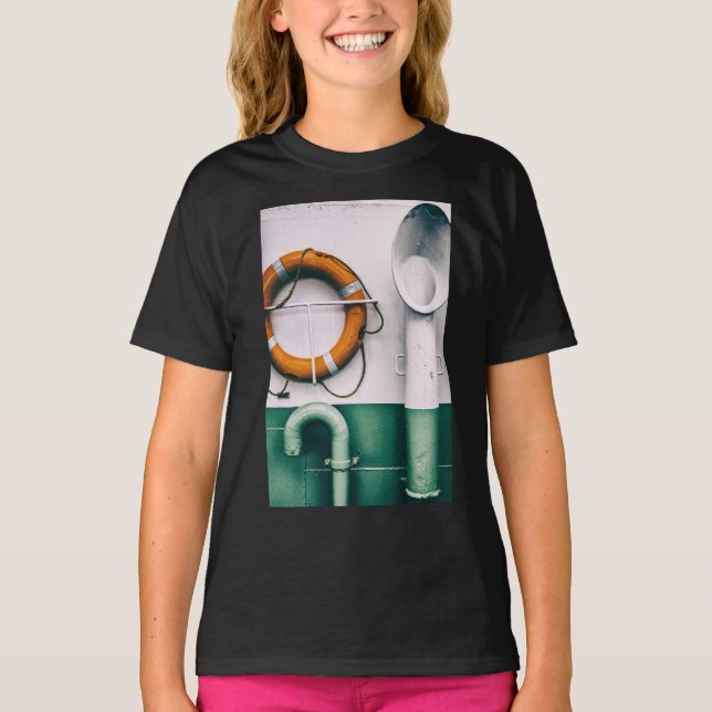 T-shirt Détail d'un ferry avec respirateurs et bouée (Devant)