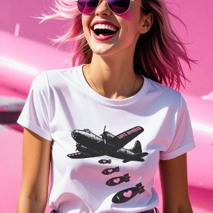 T-shirt Détails du bombardier d'amour stratégique rose