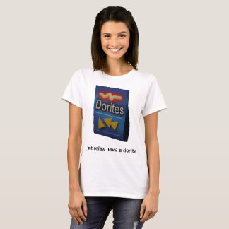 T-shirt détendez juste ont un dorite
