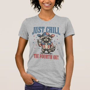 T-shirt Détendez-vous pour le quatrième patriotique Raccoo