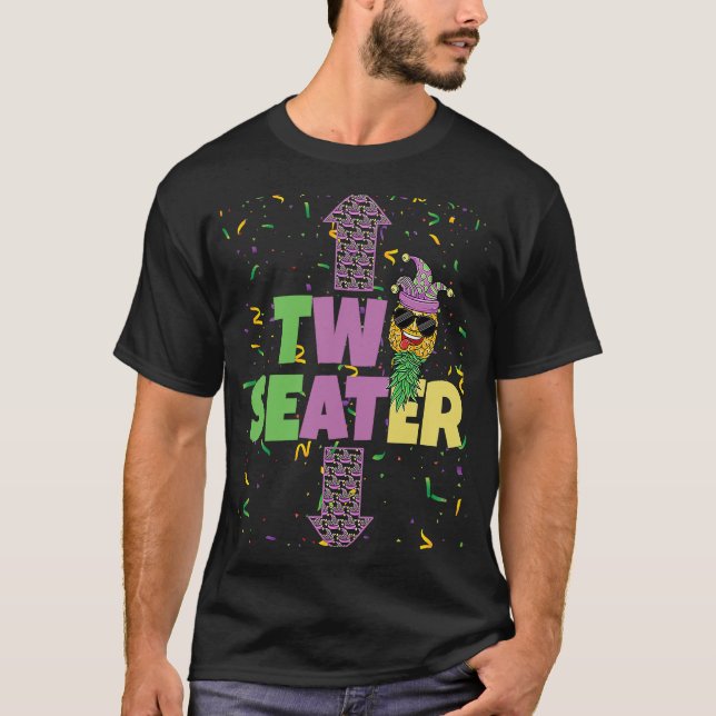 T-shirt Deux Sièges Mardi Gras À L'Arrière De La Porte D'A (Devant)