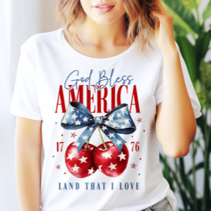 T-shirt Dieu bénit l'Amérique 4 juillet Cerises et Bow Fem