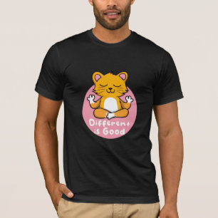 T-shirt Différent Est Bon Kawaii Orange Chat Faire Du Yoga