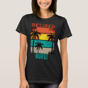 T-shirt Directeur à la retraite part à la pêche