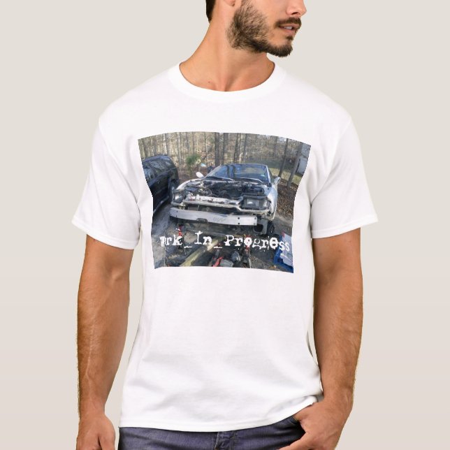 T-shirt Discrétion Turbo de Dodge de travail en cours (Devant)