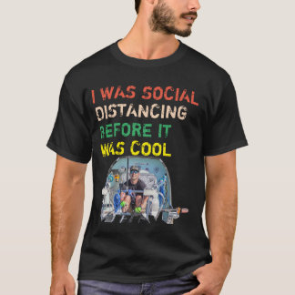 T-shirt Distances sociales, il suffit de ranger avec...