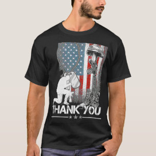 T-shirt Distants Jour commémoratif Drapeau Bots militaires