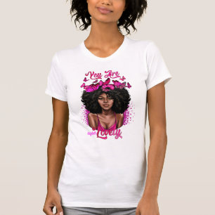 T-shirt Diva Noire Élégante Embrassant l'Autorité et la Gr