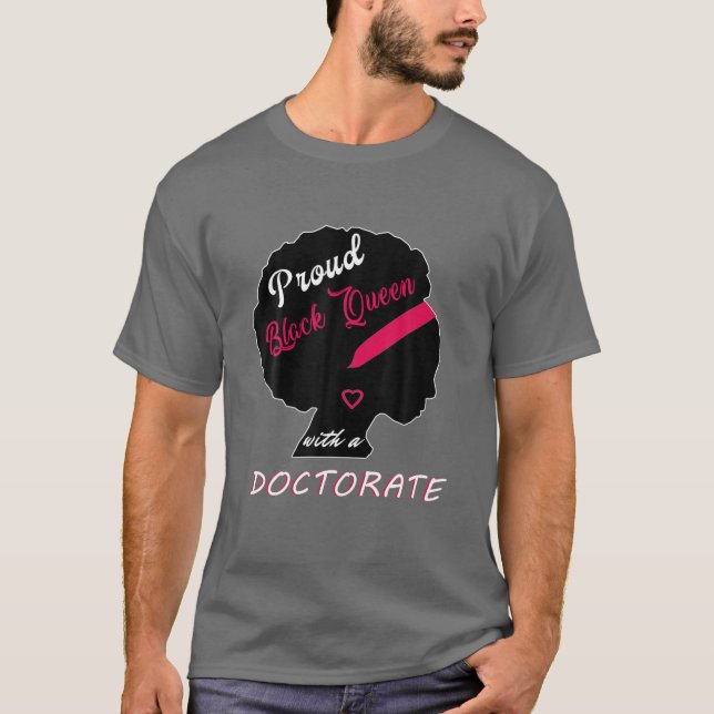 T-shirt Doctorat Fiers Black Queen Doctorat Diplôme (Devant)