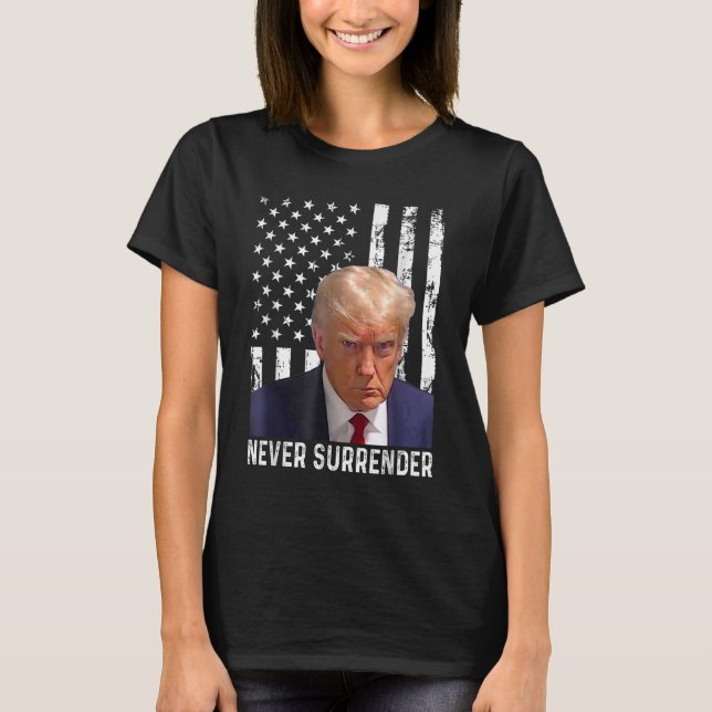 T-shirt Donald Trump Tiré sur une bombe - Ne jamais abando (Devant)