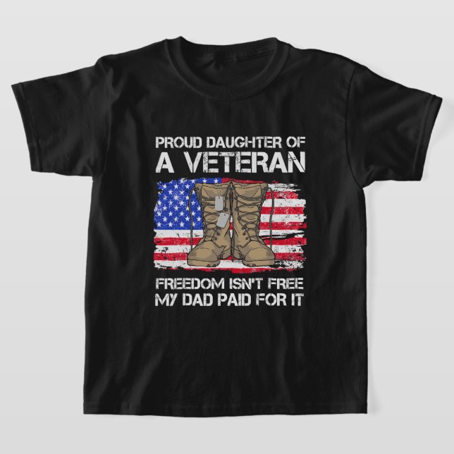 T-shirt Drapeau Américain Fier Fille D'Un Vétéran Militair (Poser)
