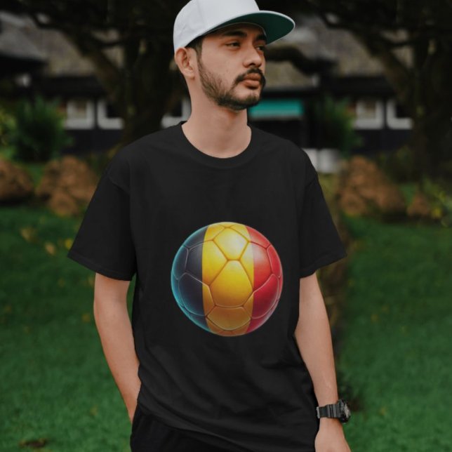 T-shirt Drapeau de la Belgique colorée Soccer Ball (Créateur téléchargé)