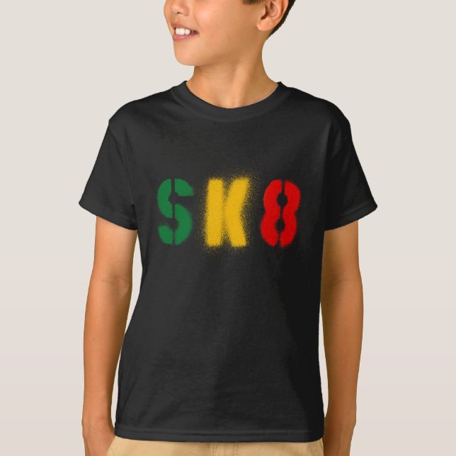 T-shirt drapeau de rasta de l'estencil sk8 (Devant)