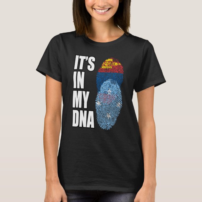 T-shirt Drapeau Du Patrimoine De L'ADN Mélangé En Micronés (Devant)