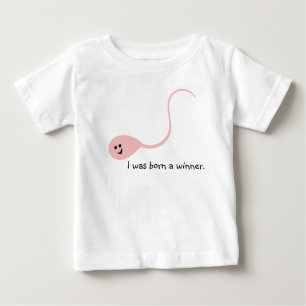 T-shirt drôle de bébé de rose né de gagnant