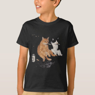 T-shirt Drôle d'homme 2 chats qui fument buvant de la bièr