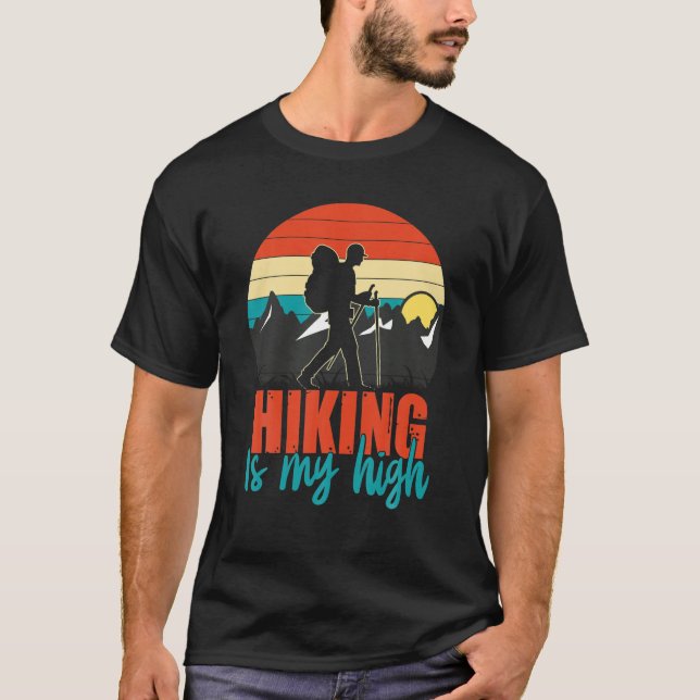 T-shirt Drôle Dit "La Randonnée Est Mon Haut" Pour Les Hom (Devant)
