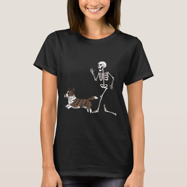 T-shirt Drôle Halloween Cardigan Welsh Corgi Et Skeleton (Devant)