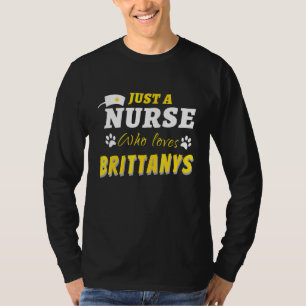T-shirt Drôle Juste Une Infirmière Qui Aime Les Soins De S