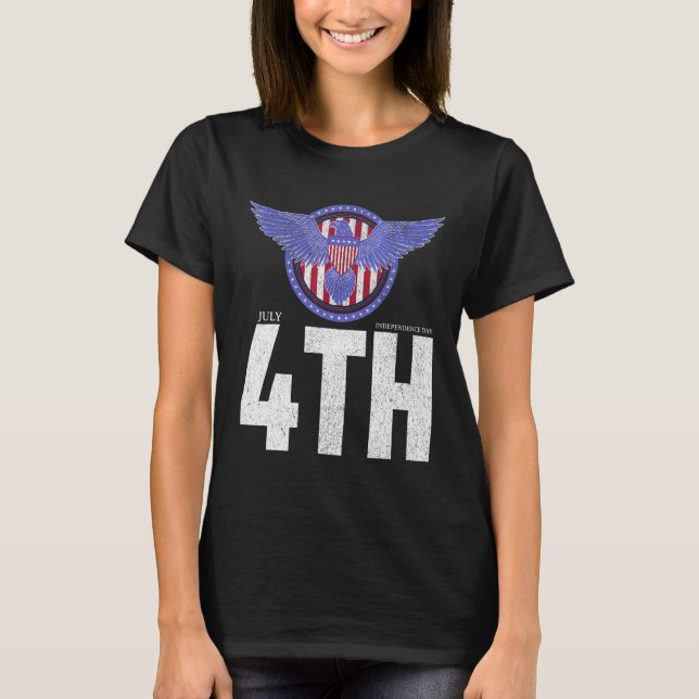 T-shirt Eagle Badge Independence Day with American Happy 4 (Devant)