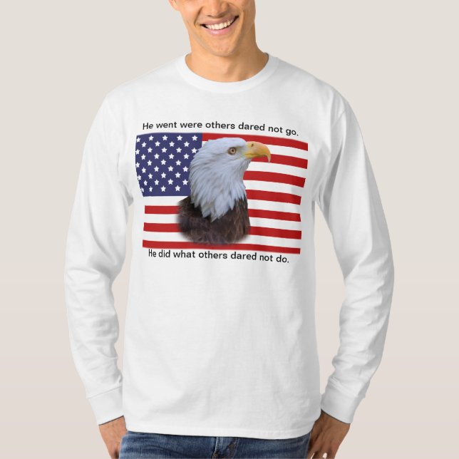 T-shirt Eagle patriotique et drapeau des Etats-Unis (Devant)
