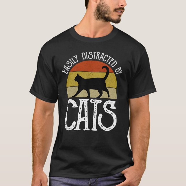 T-shirt Easily Distracted By Cats (Devant)