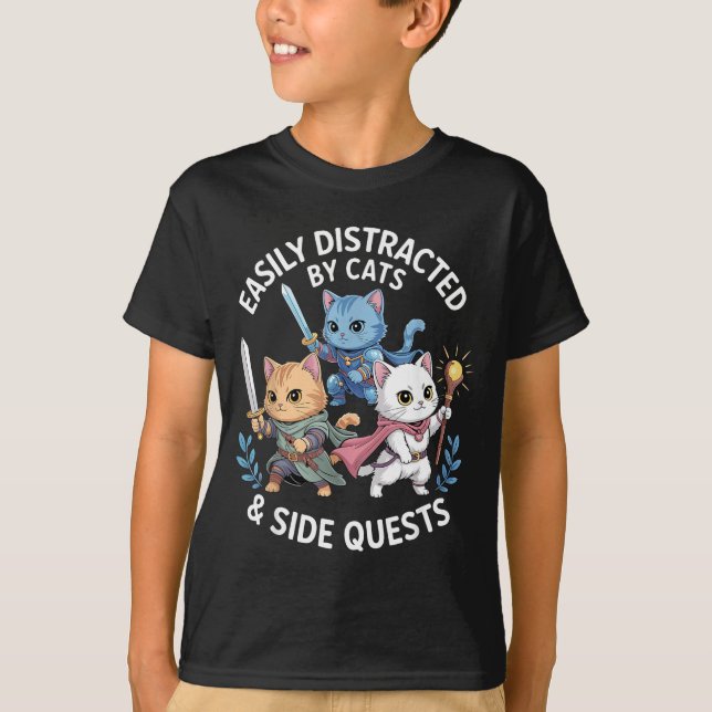 T-shirt Easily Distracted By Cats &amp; Side Quests Funny  (Devant)